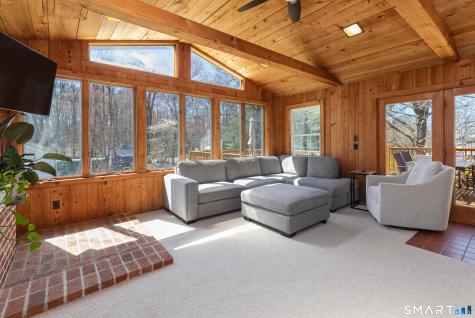 9 Stanley Drive Seymour CT 06483