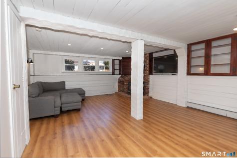 9 Stanley Drive Seymour CT 06483
