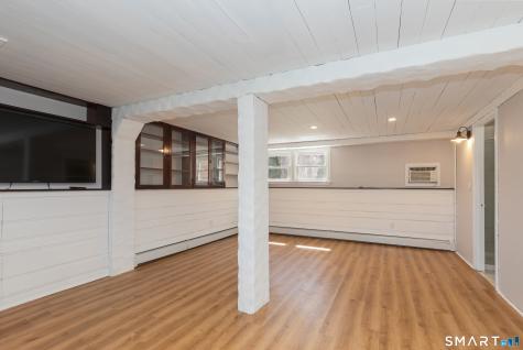 9 Stanley Drive Seymour CT 06483