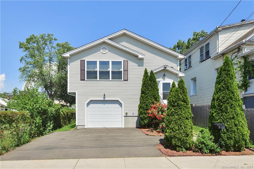 18 Crest Street West Haven CT 06516