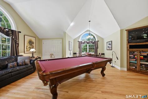 10 Taunton Hill Road Newtown CT 06470