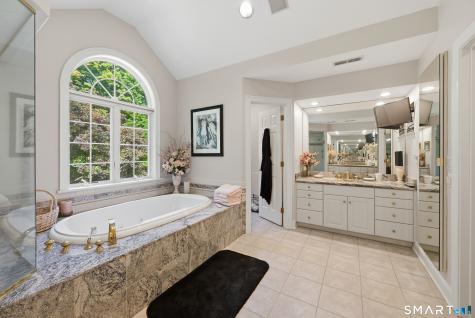 10 Taunton Hill Road Newtown CT 06470