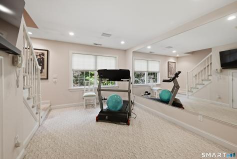 10 Taunton Hill Road Newtown CT 06470