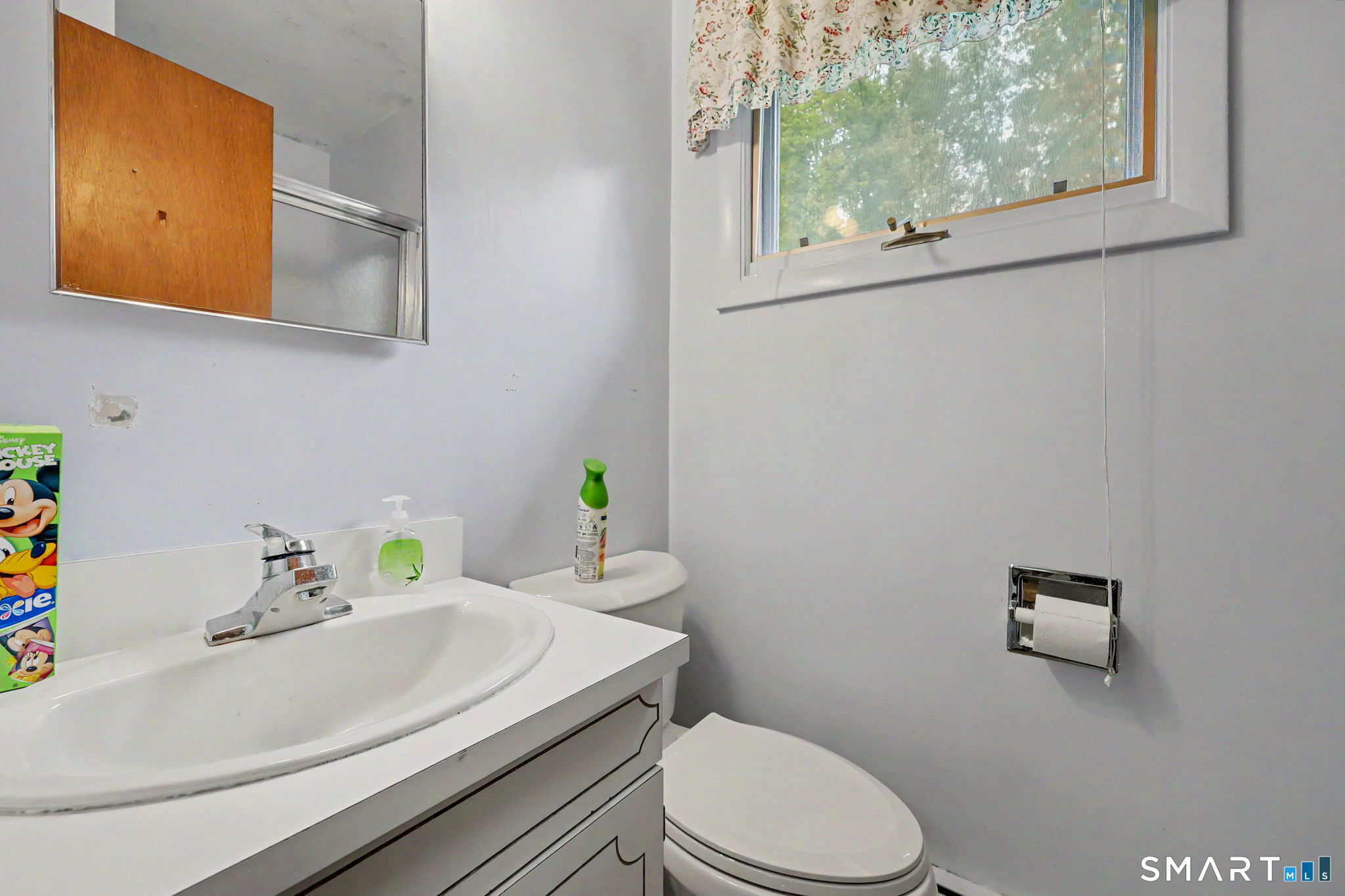 41 Woodlawn Road Monroe CT 06468
