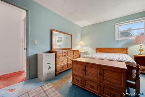 41 Woodlawn Road Monroe CT 06468