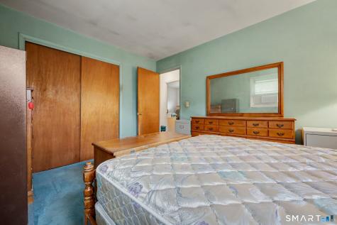 41 Woodlawn Road Monroe CT 06468