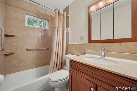 41 Woodlawn Road Monroe CT 06468