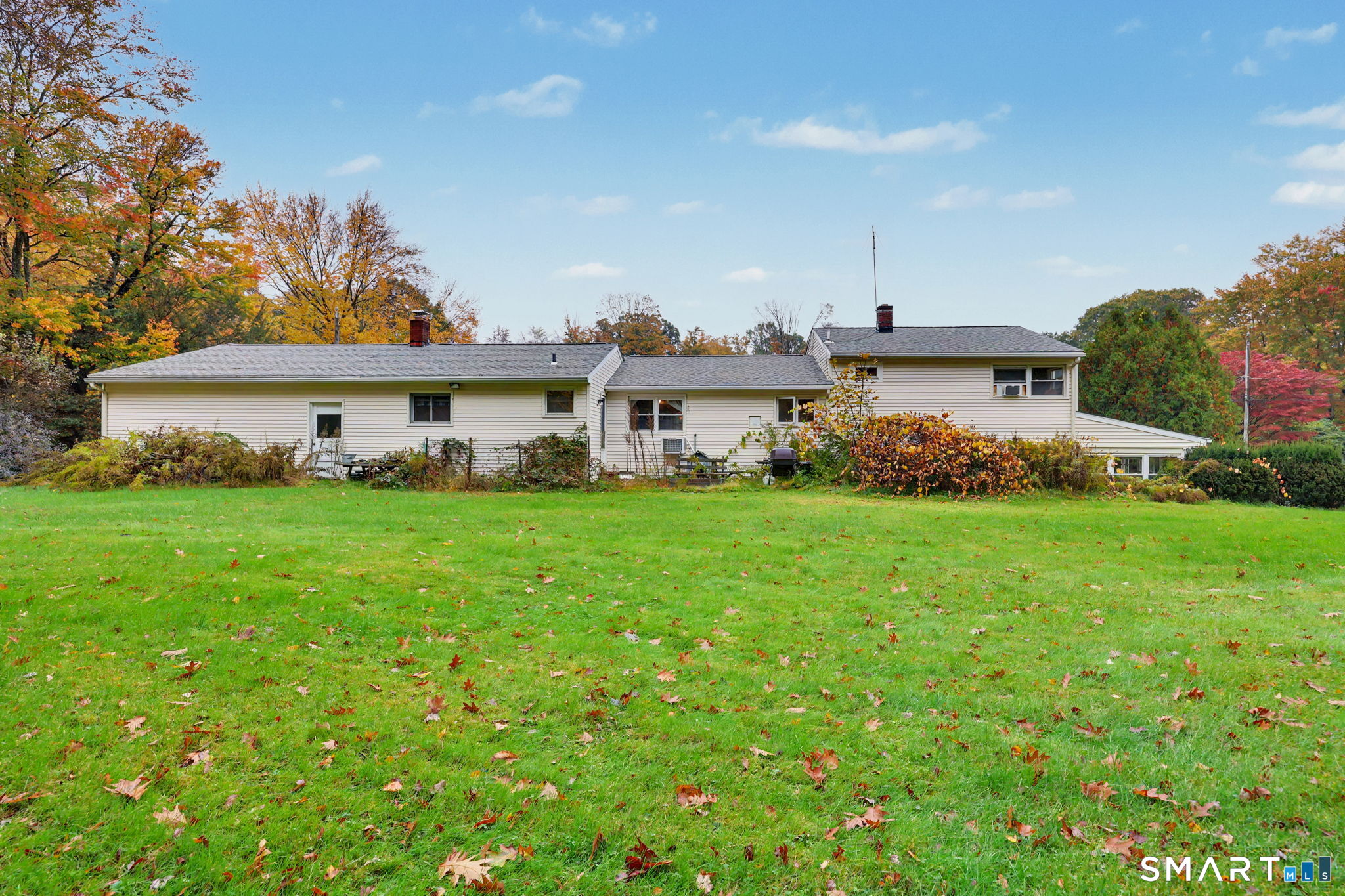 41 Woodlawn Road Monroe CT 06468