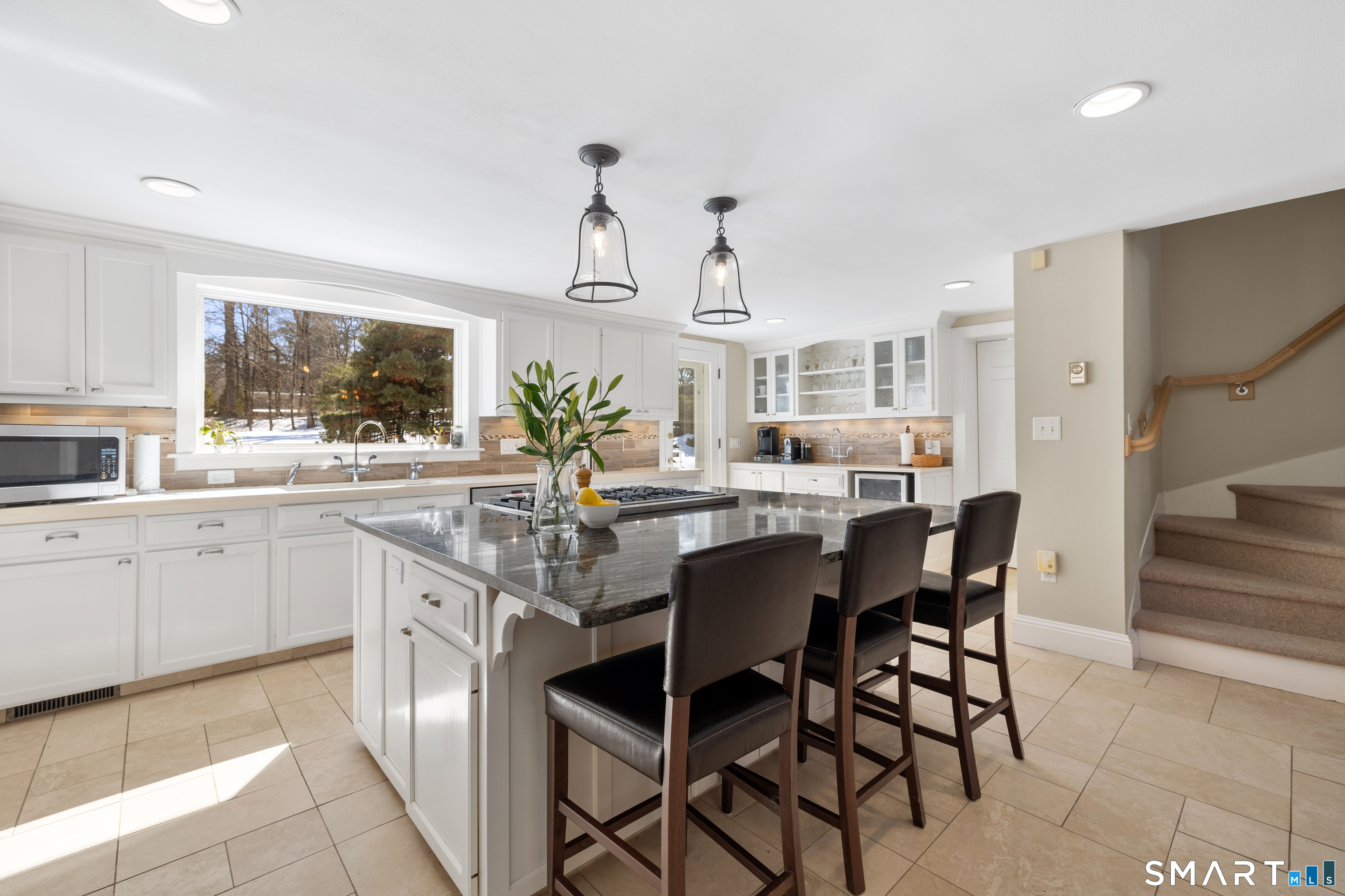 75 Bloomfield Avenue West Hartford CT 06105