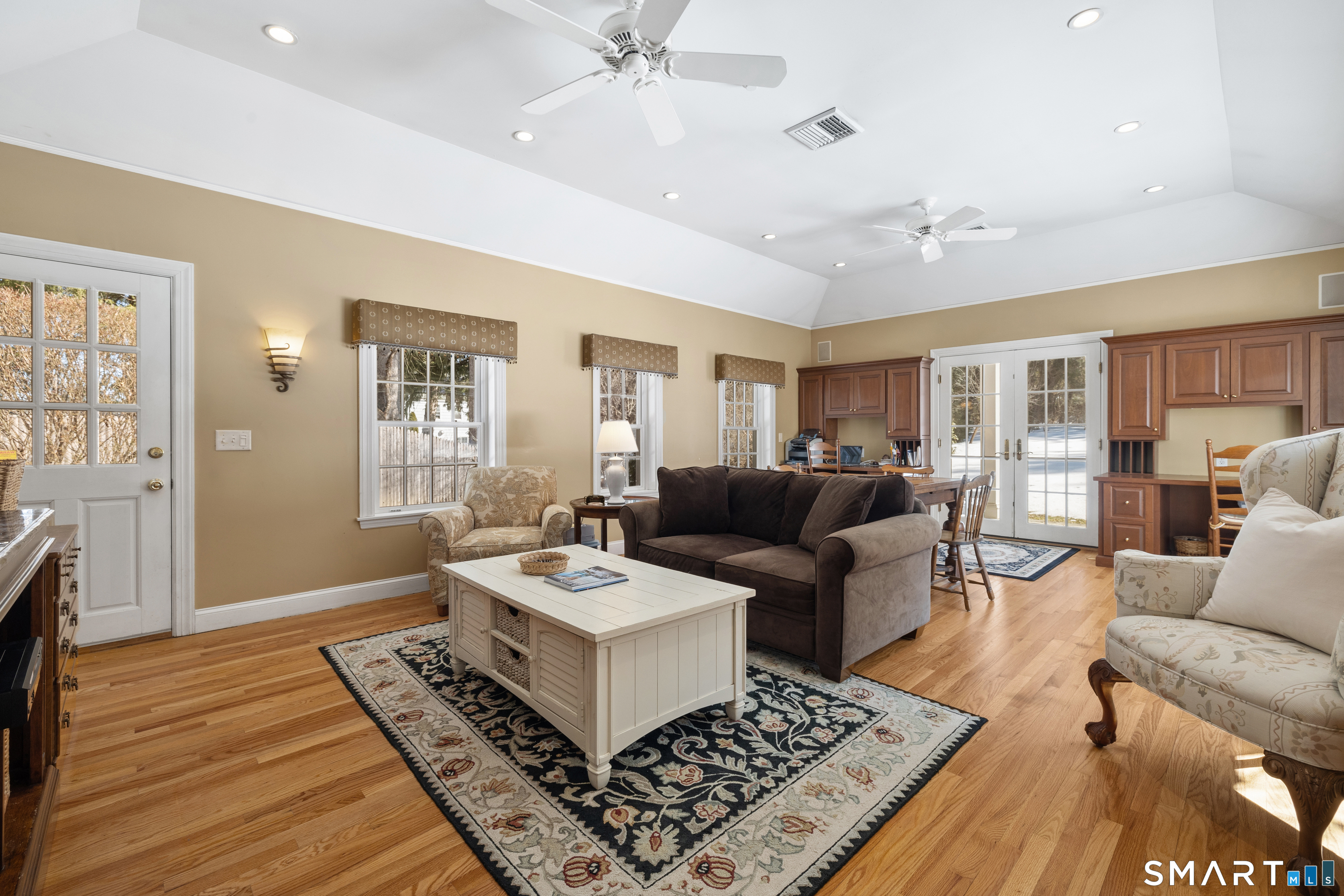 75 Bloomfield Avenue West Hartford CT 06105