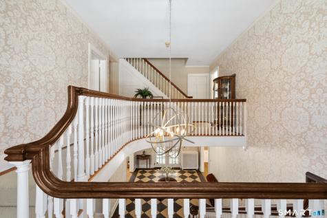 75 Bloomfield Avenue West Hartford CT 06105