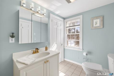 75 Bloomfield Avenue West Hartford CT 06105