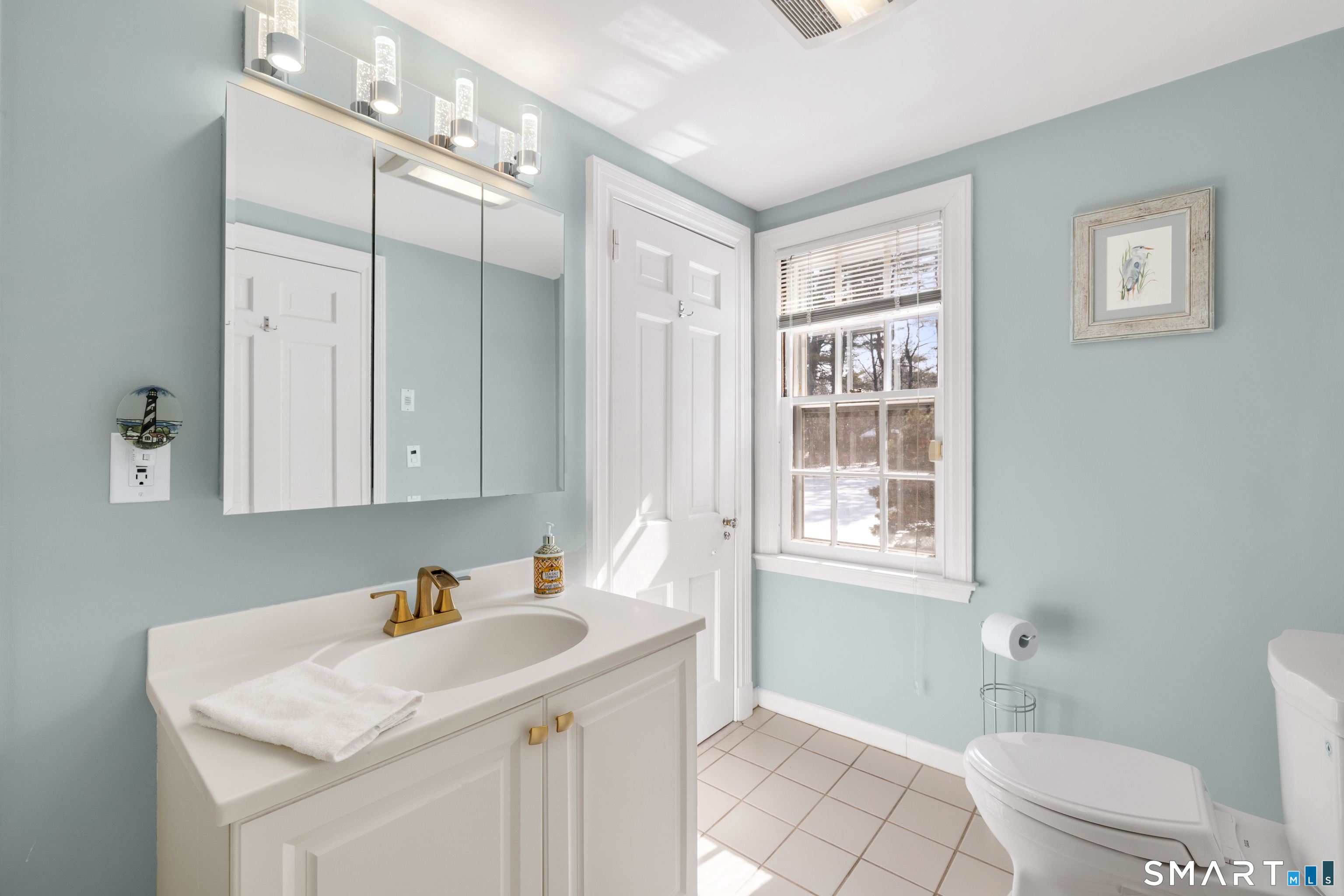 75 Bloomfield Avenue West Hartford CT 06105
