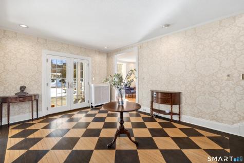 75 Bloomfield Avenue West Hartford CT 06105