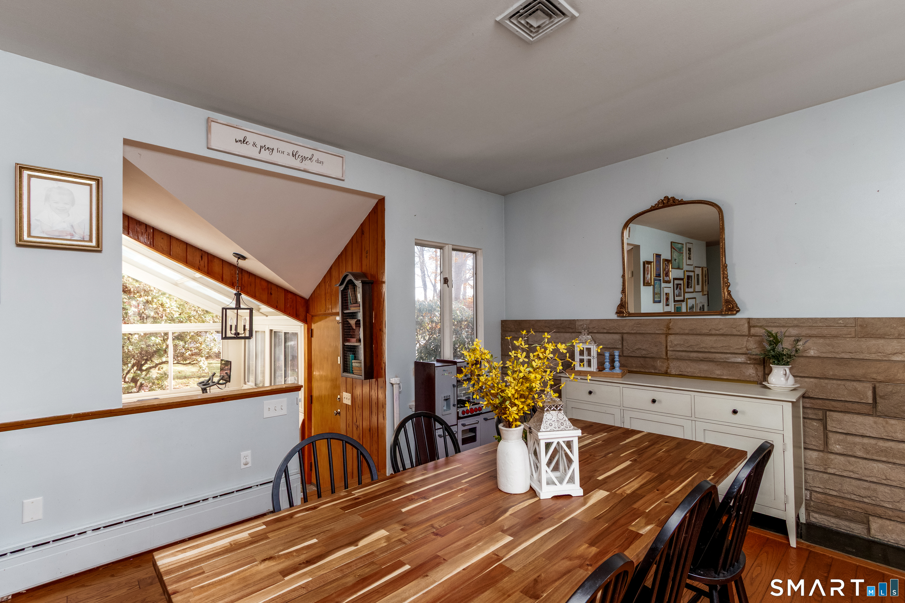 357 Long Hill Road Wallingford CT 06492