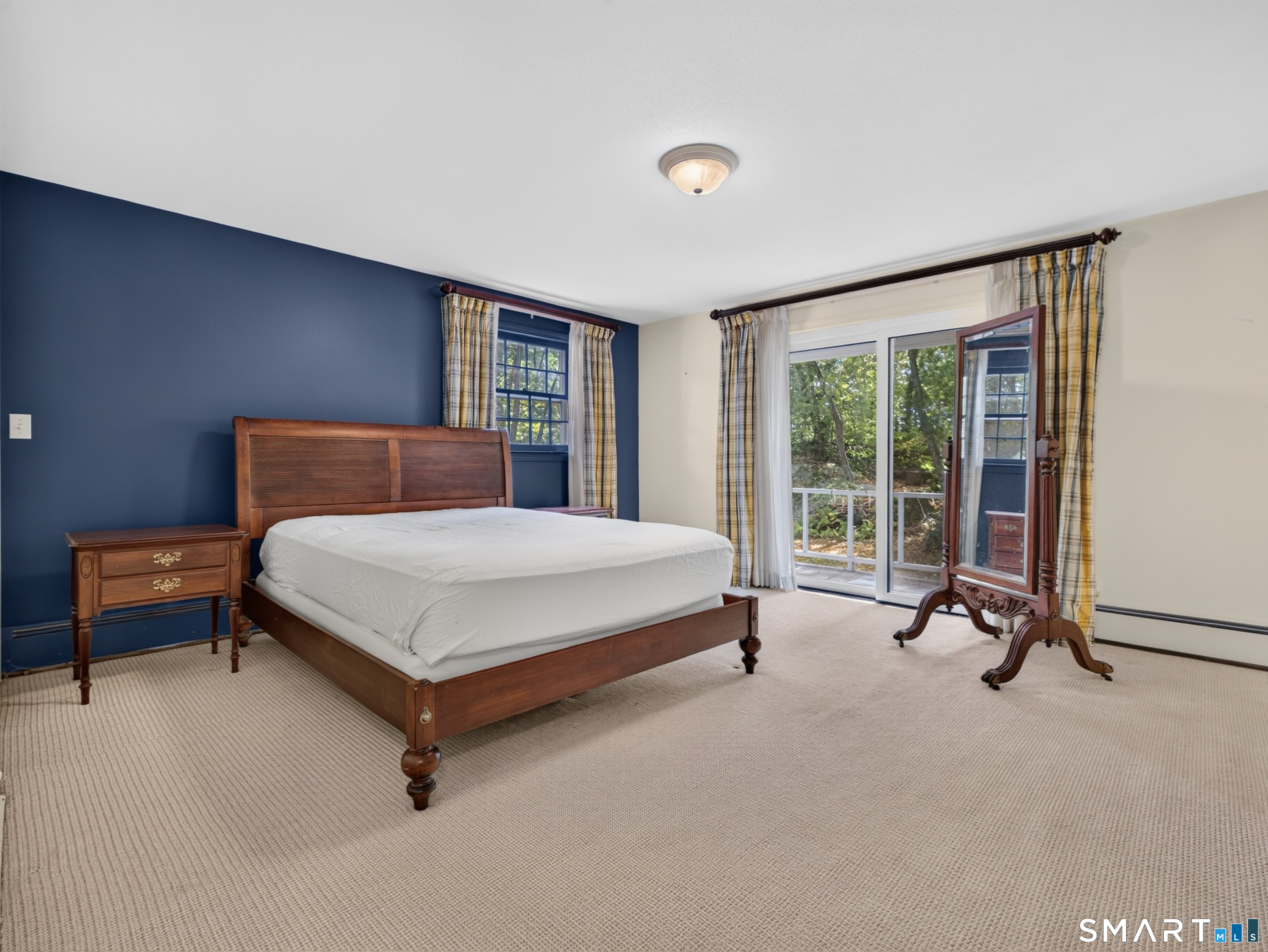 35 Inchcliffe Drive Ledyard CT 06335