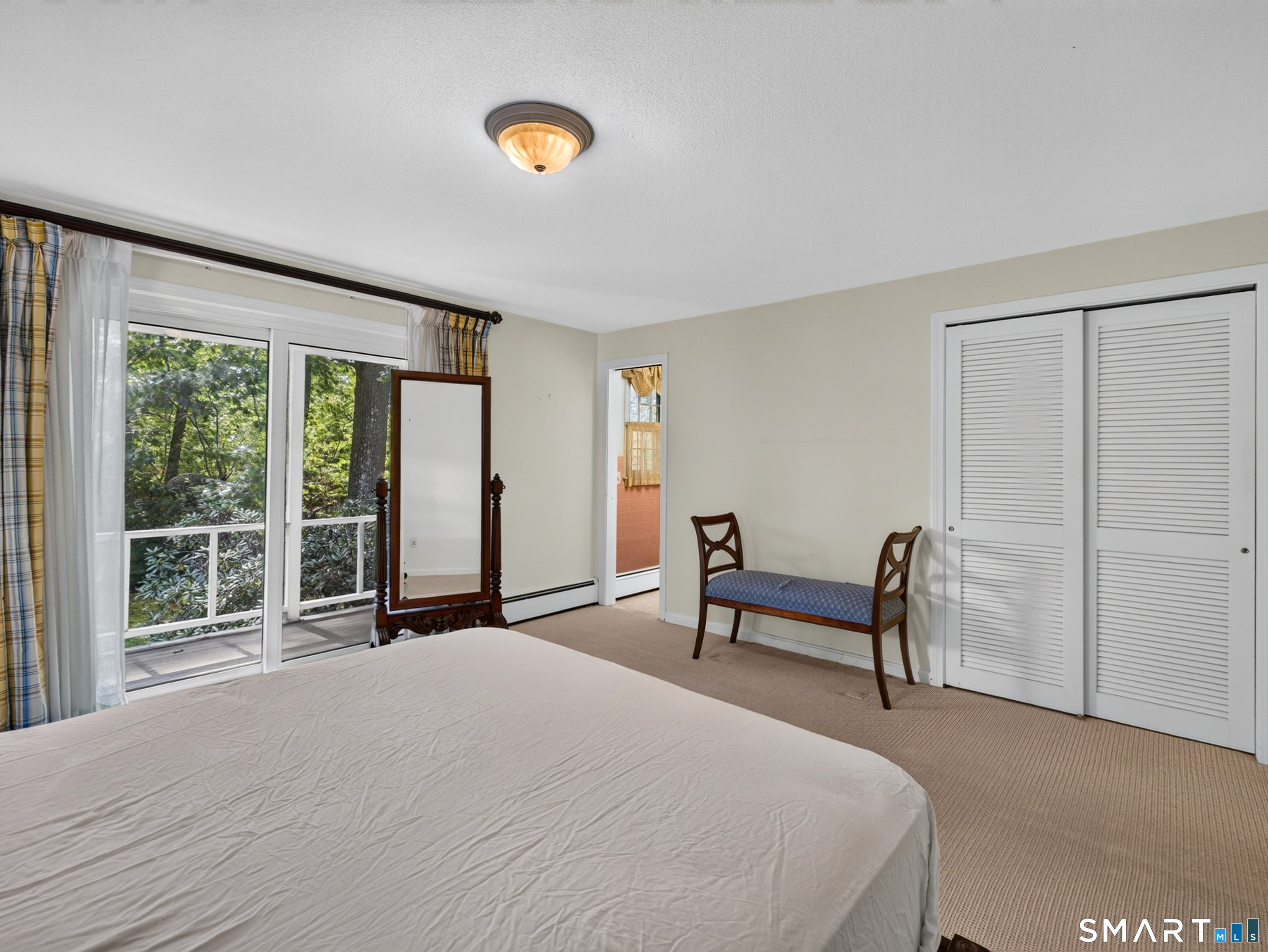 35 Inchcliffe Drive Ledyard CT 06335
