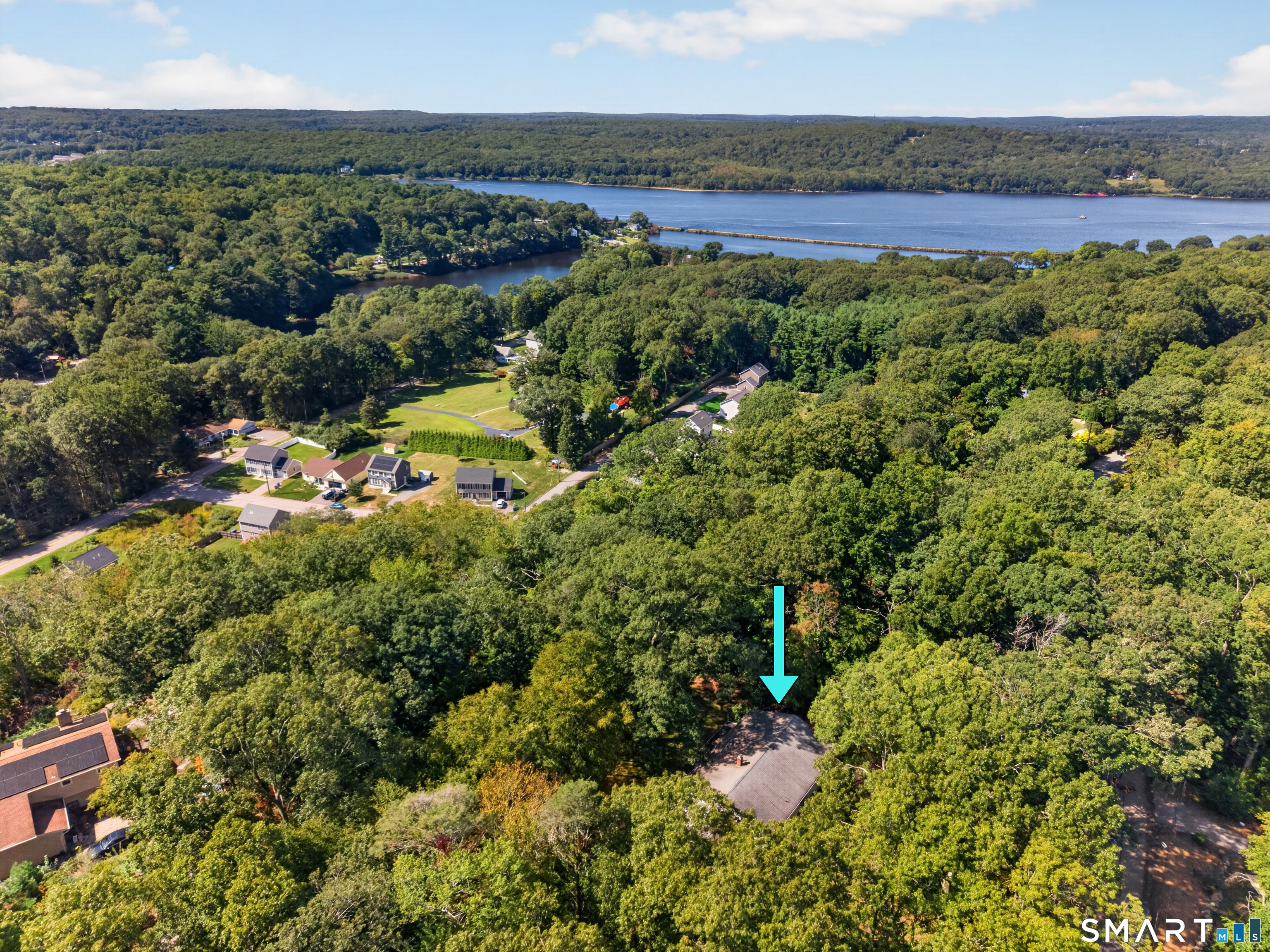 35 Inchcliffe Drive Ledyard CT 06335