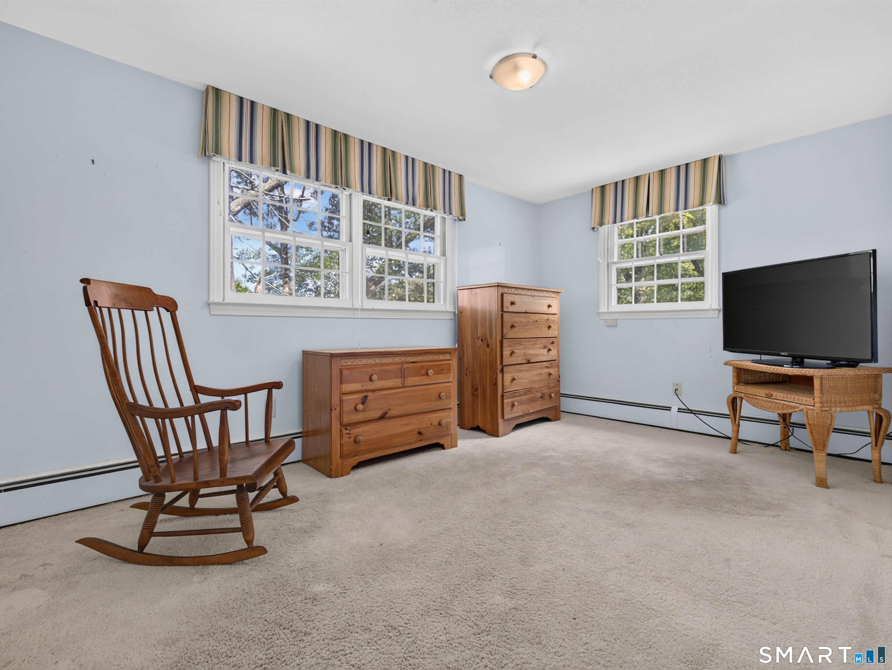 35 Inchcliffe Drive Ledyard CT 06335