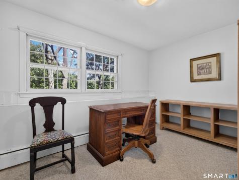 35 Inchcliffe Drive Ledyard CT 06335