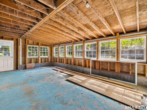 35 Inchcliffe Drive Ledyard CT 06335