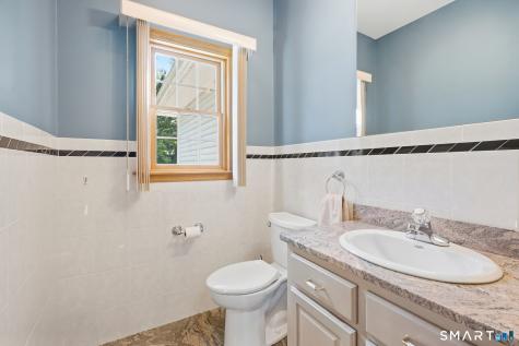 35 Gilbert Lane South Windsor CT 06074