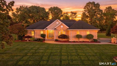 35 Gilbert Lane South Windsor CT 06074