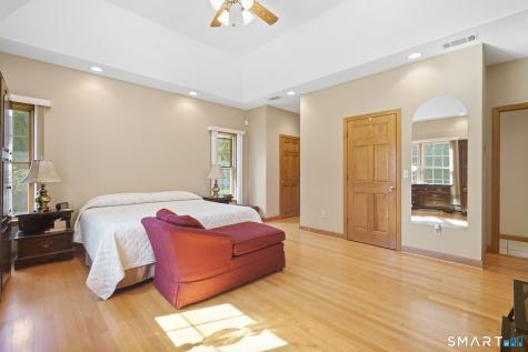 35 Gilbert Lane South Windsor CT 06074
