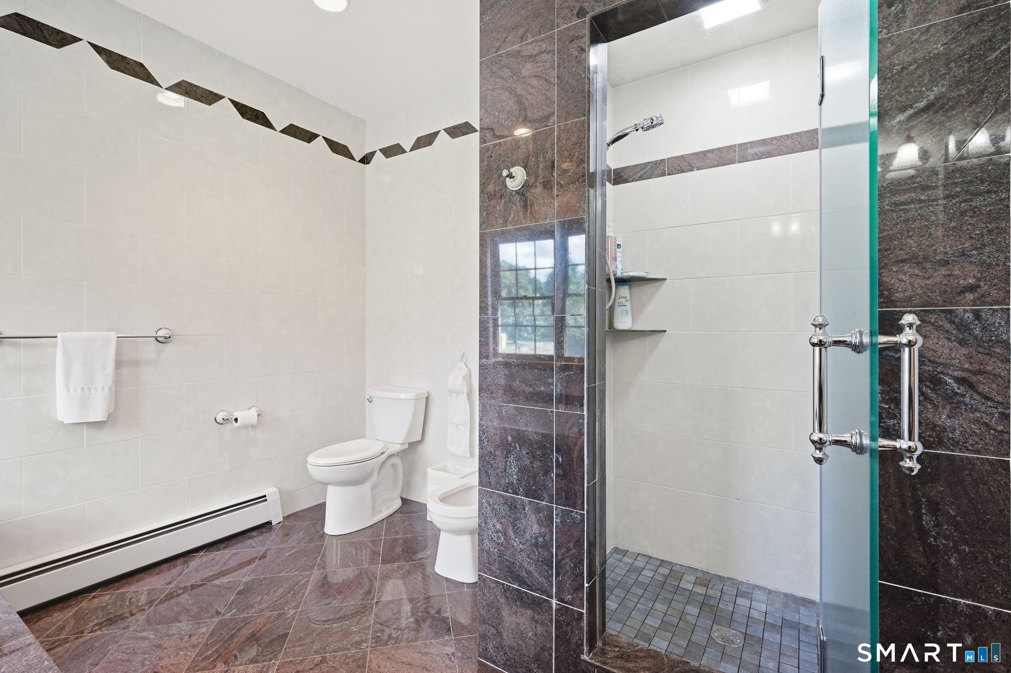 35 Gilbert Lane South Windsor CT 06074
