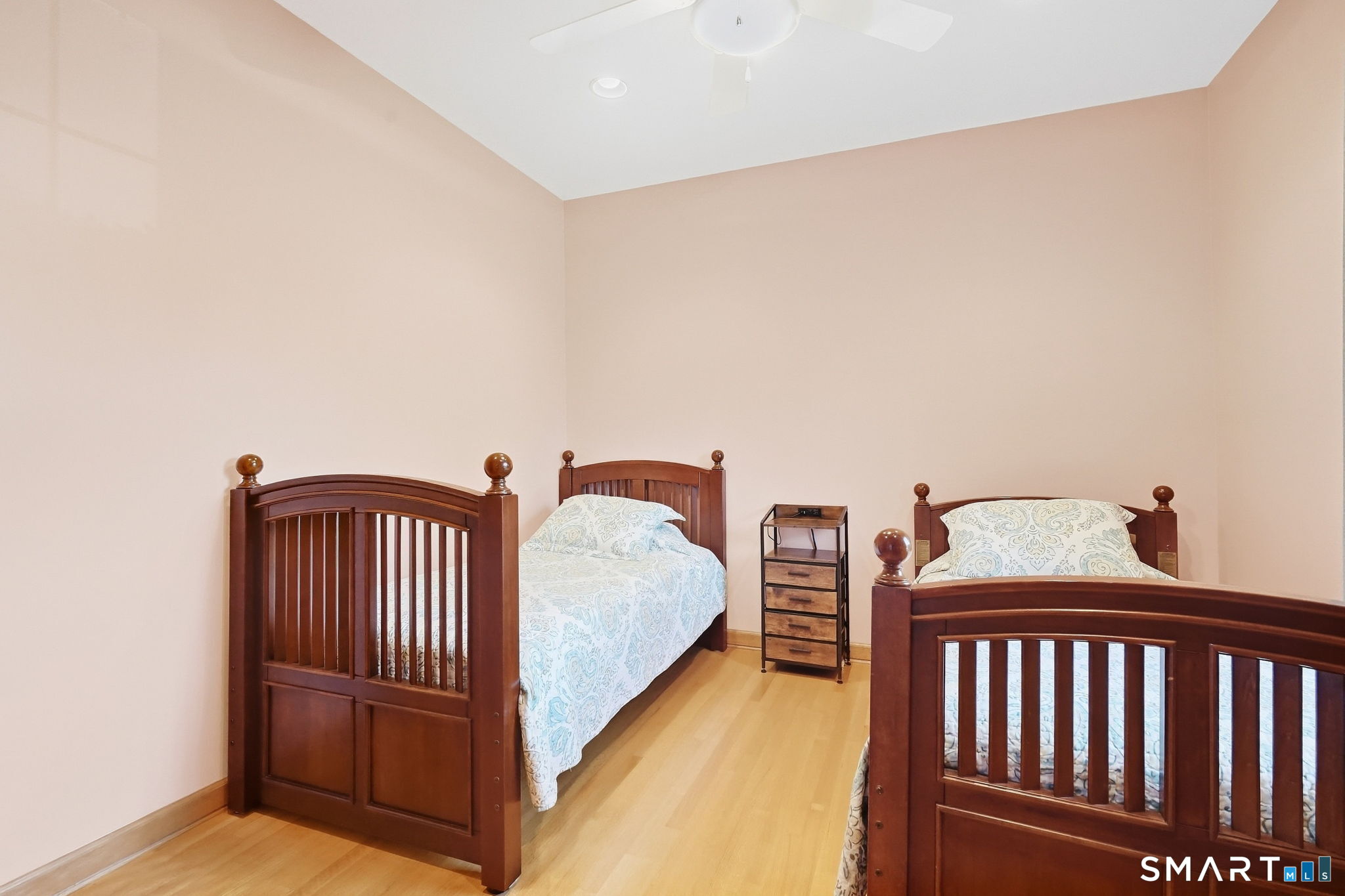 35 Gilbert Lane South Windsor CT 06074