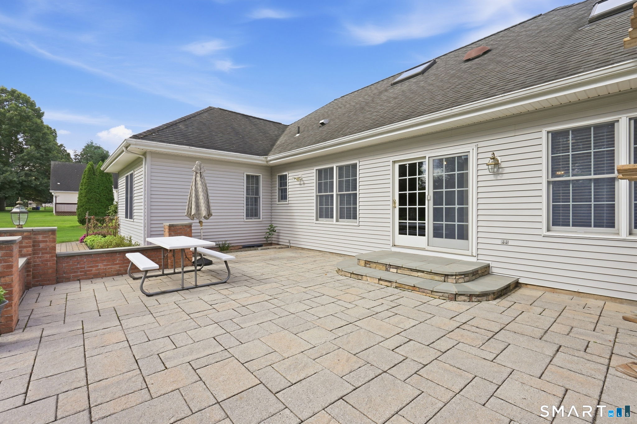 35 Gilbert Lane South Windsor CT 06074