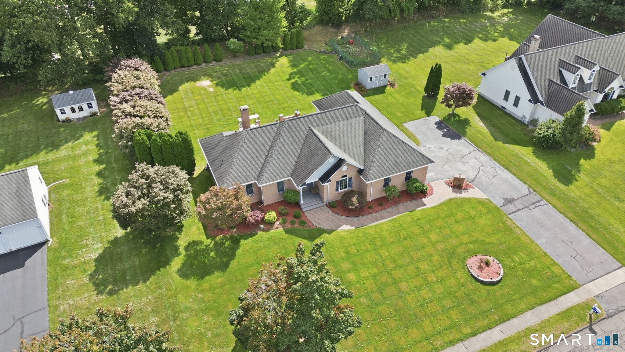 35 Gilbert Lane South Windsor CT 06074