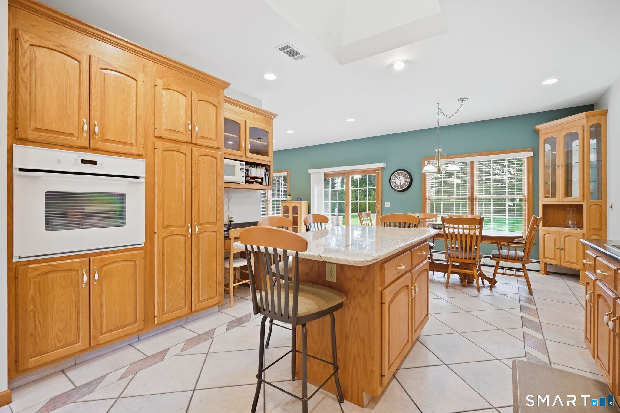 35 Gilbert Lane South Windsor CT 06074