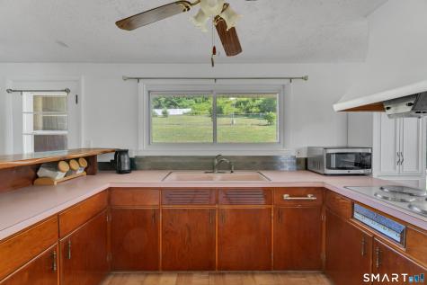 449 Brushy Plain Road Branford CT 06405