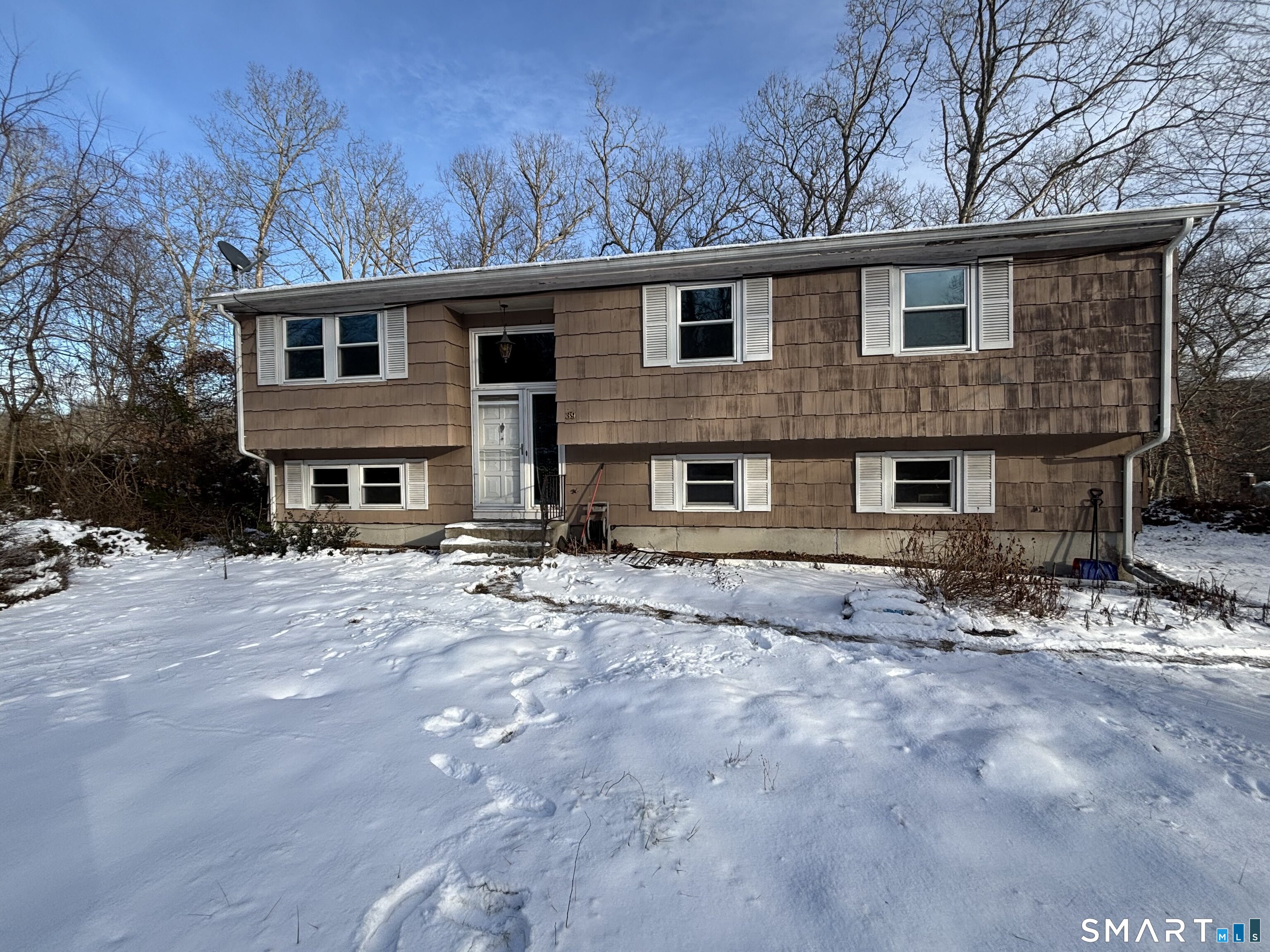 39 Latimer Drive East Lyme CT 06333