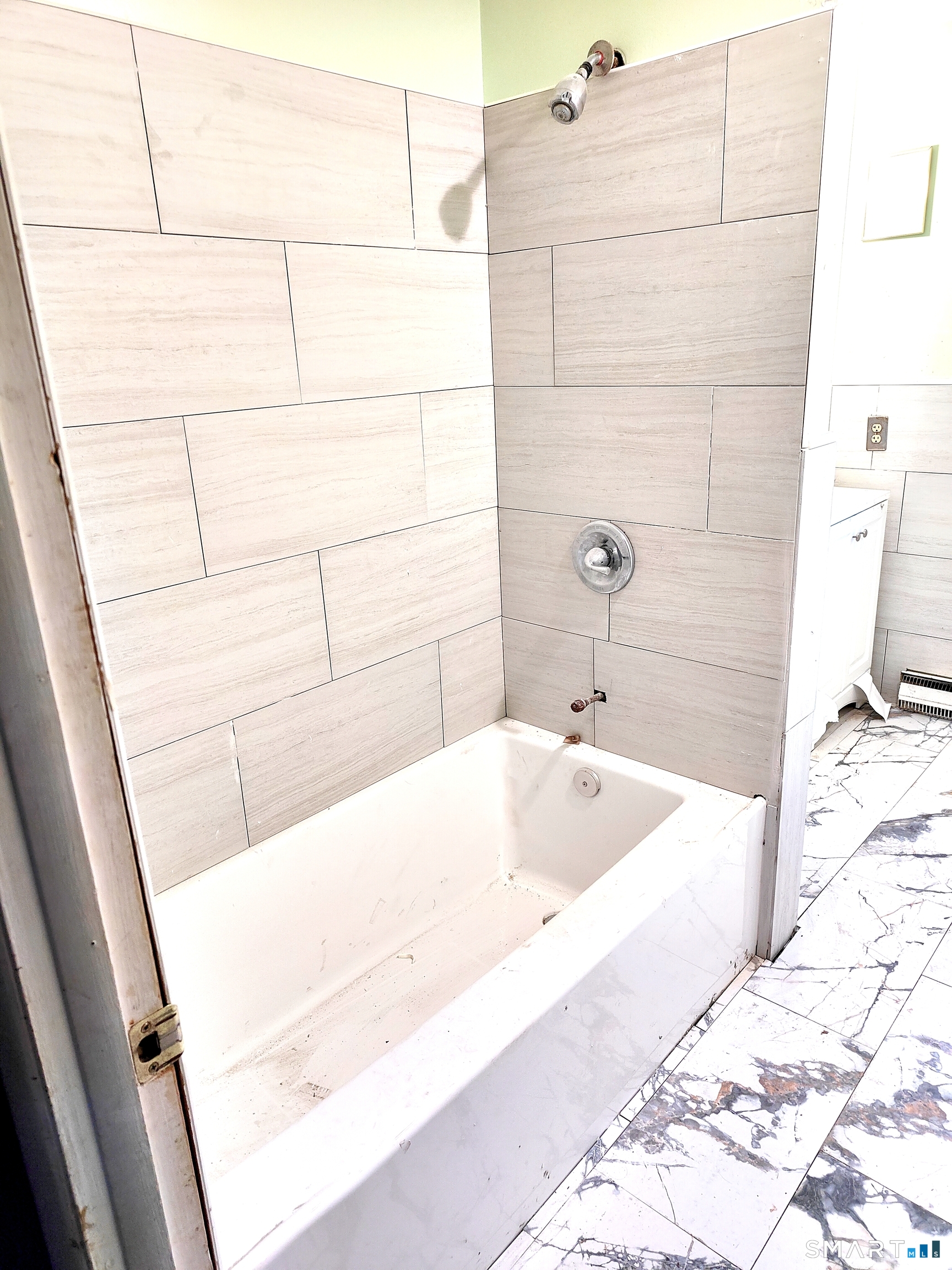 39 Latimer Drive East Lyme CT 06333