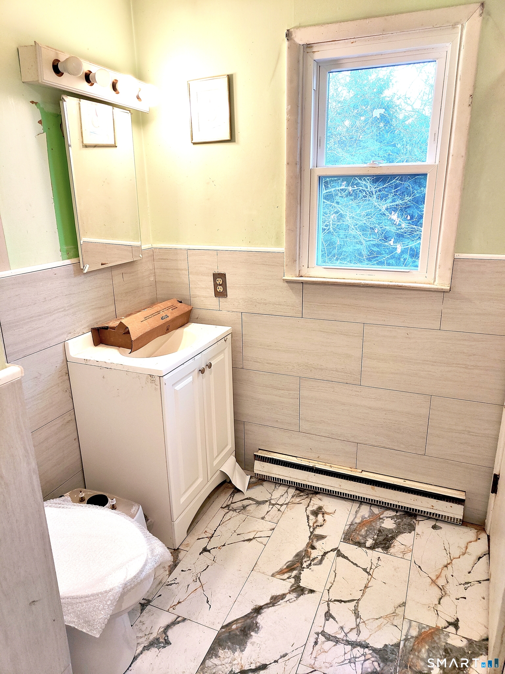 39 Latimer Drive East Lyme CT 06333
