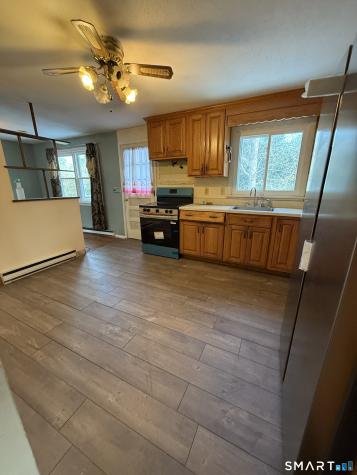 39 Latimer Drive East Lyme CT 06333