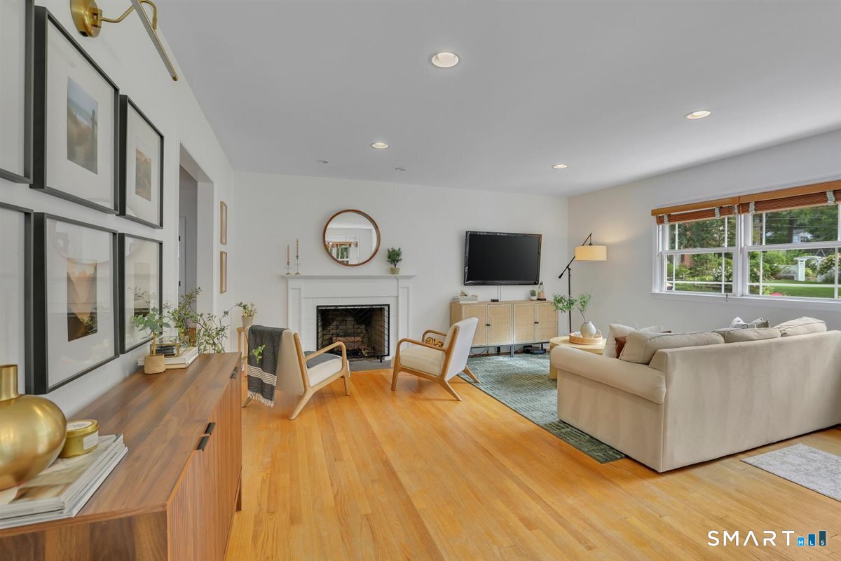 6 Bruce Road Manchester CT 06040