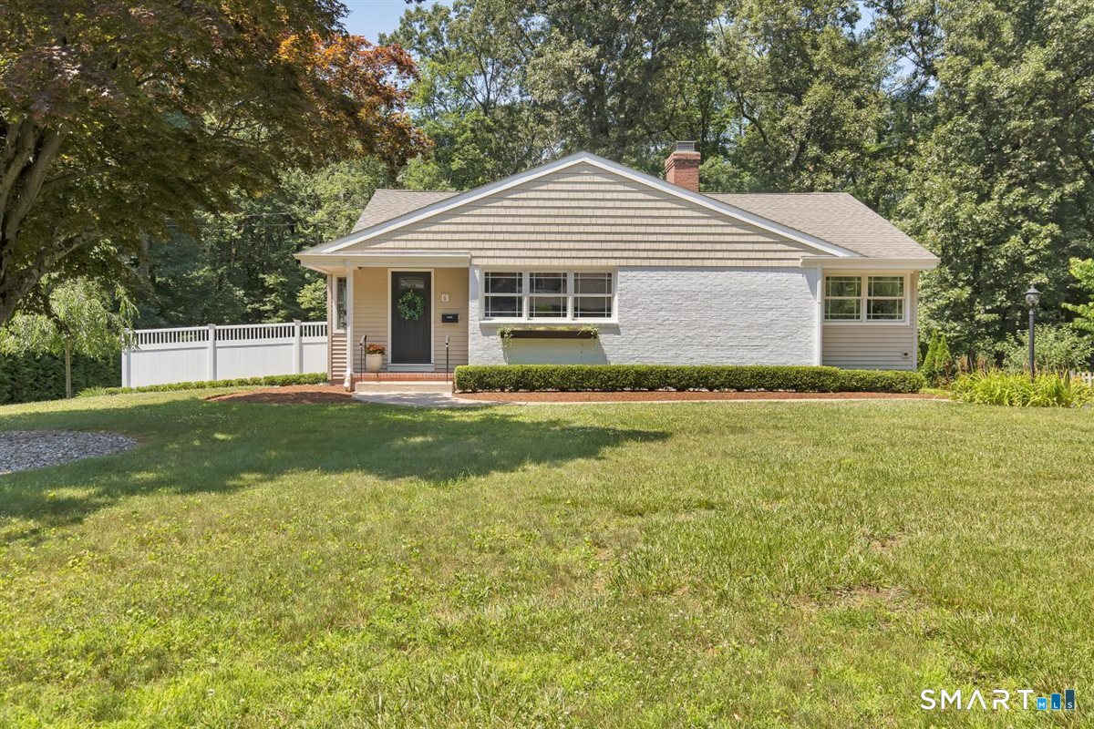 6 Bruce Road Manchester CT 06040