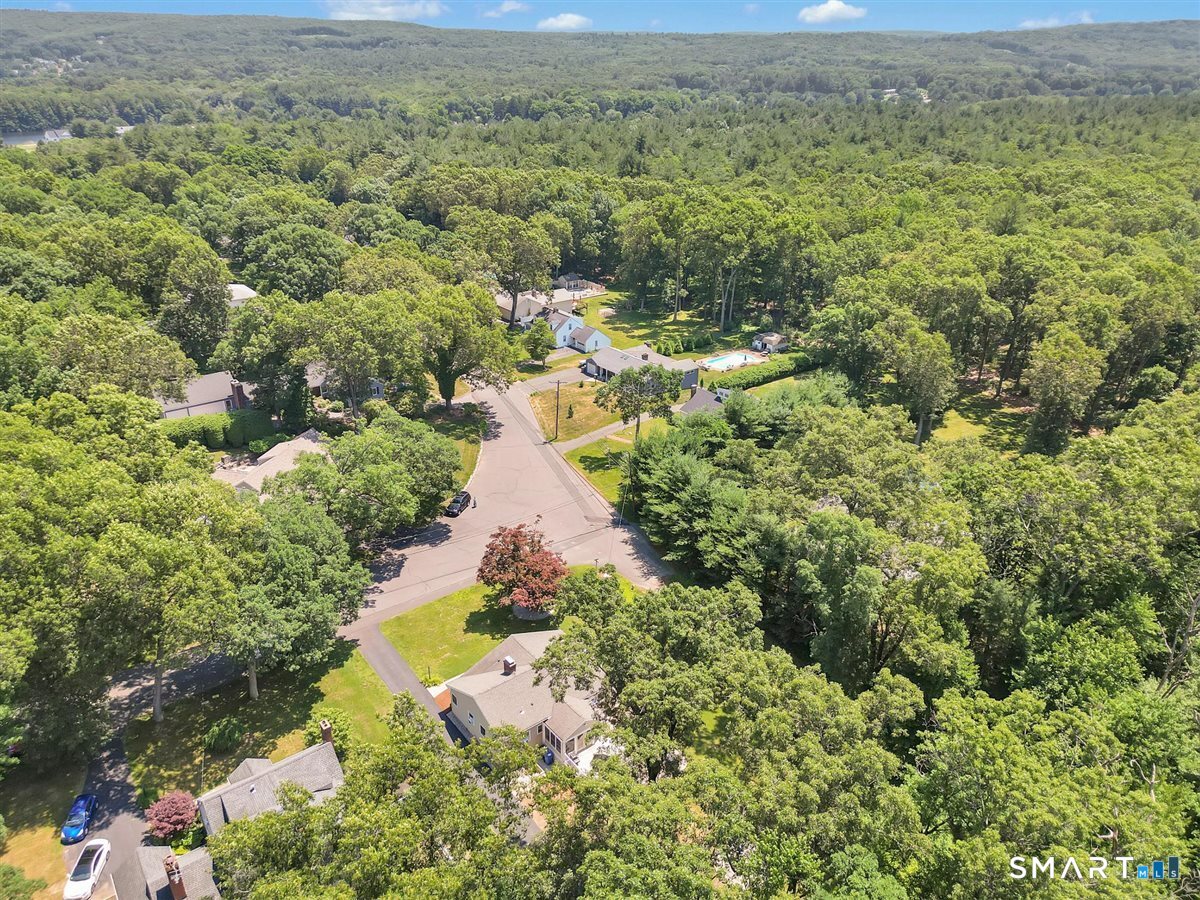 6 Bruce Road Manchester CT 06040