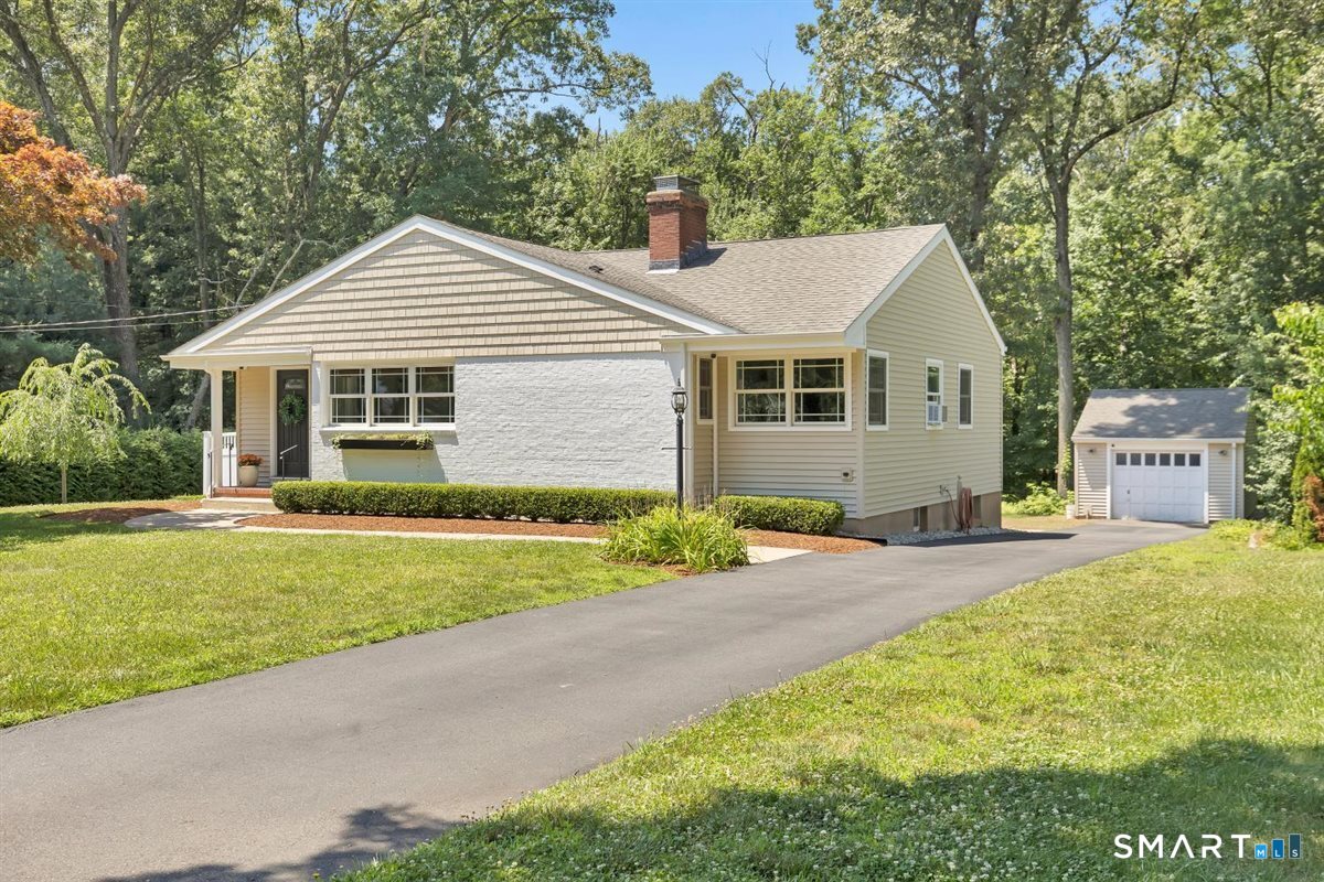 6 Bruce Road Manchester CT 06040