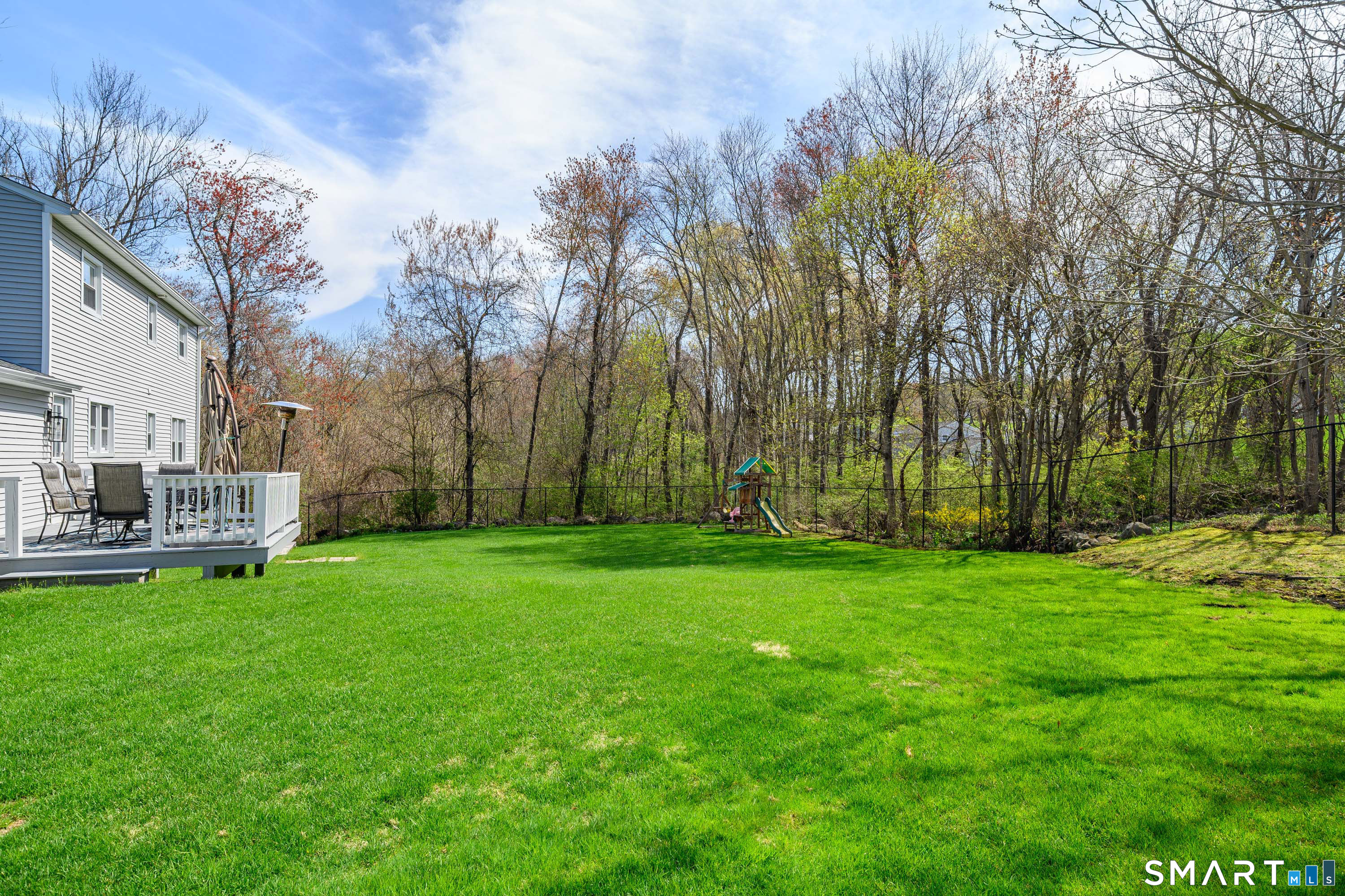 23 Possum Drive New Fairfield CT 06812
