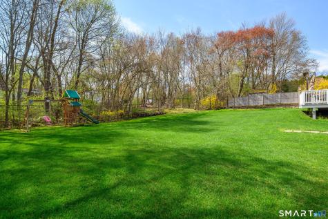 23 Possum Drive New Fairfield CT 06812