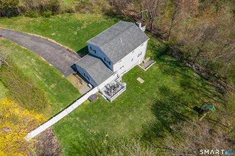 23 Possum Drive New Fairfield CT 06812