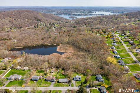 23 Possum Drive New Fairfield CT 06812