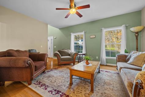 10 Marcia Drive Montville CT 06382