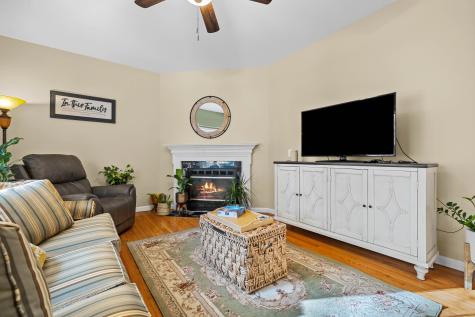 10 Marcia Drive Montville CT 06382