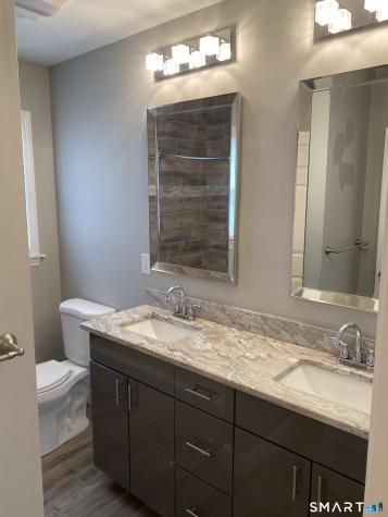 402 Connecticut Avenue Newington CT 06111