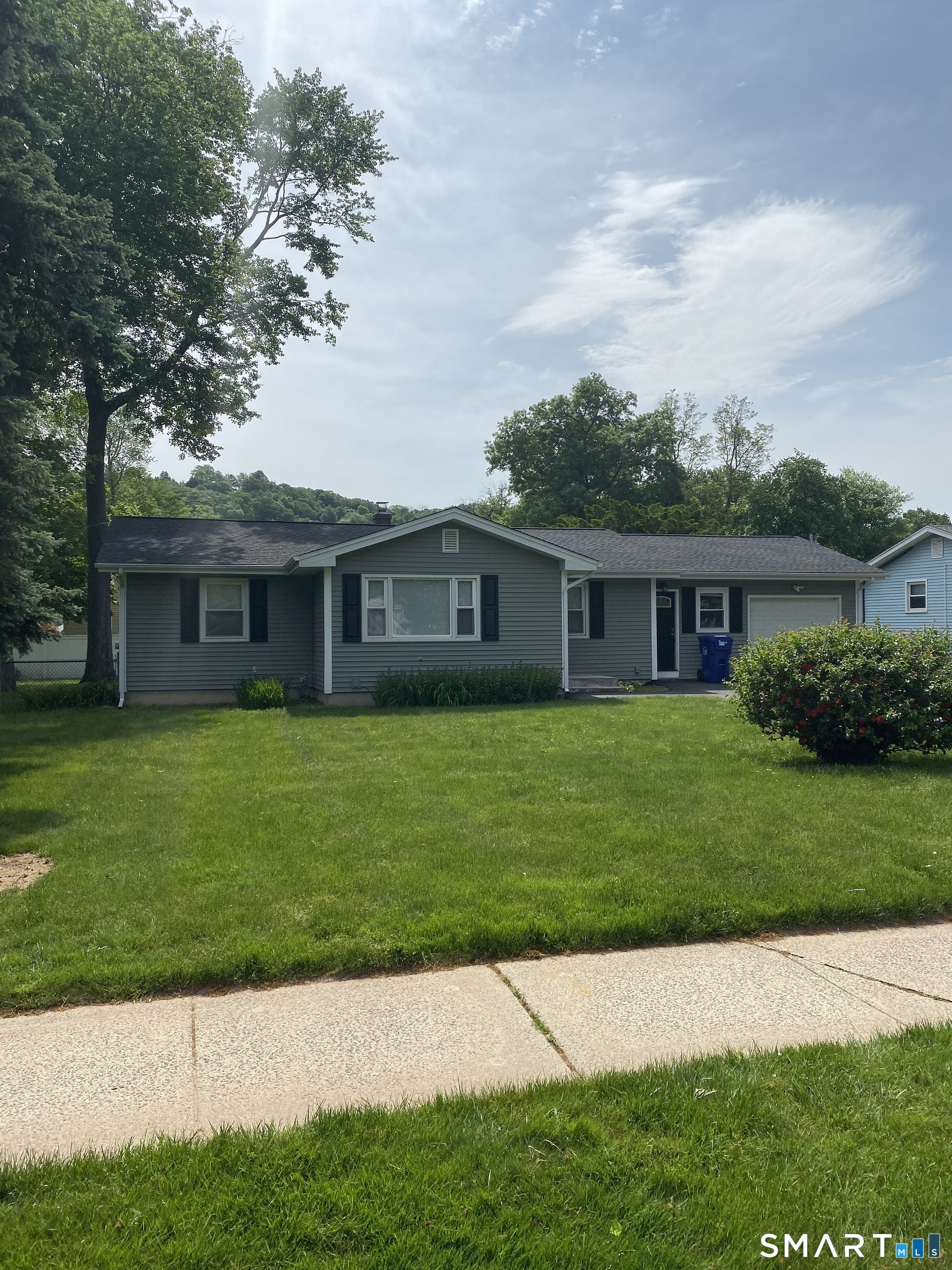 402 Connecticut Avenue Newington CT 06111